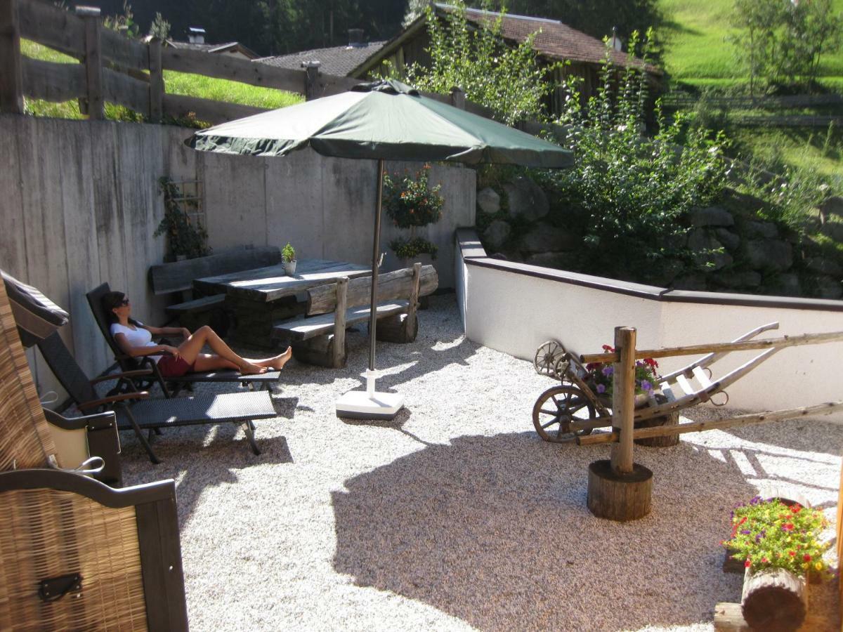 Apartamento Haus Gamskogl Neustift im Stubaital Exterior foto